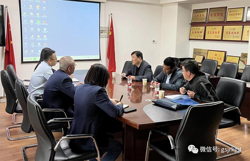甘肅省融資再擔(dān)保集團(tuán)有限公司與臨夏縣融資擔(dān)保有限公司開(kāi)展業(yè)務(wù)工作交流